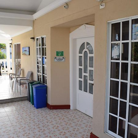 Hostal Marlyn San Andrés Zewnętrze zdjęcie