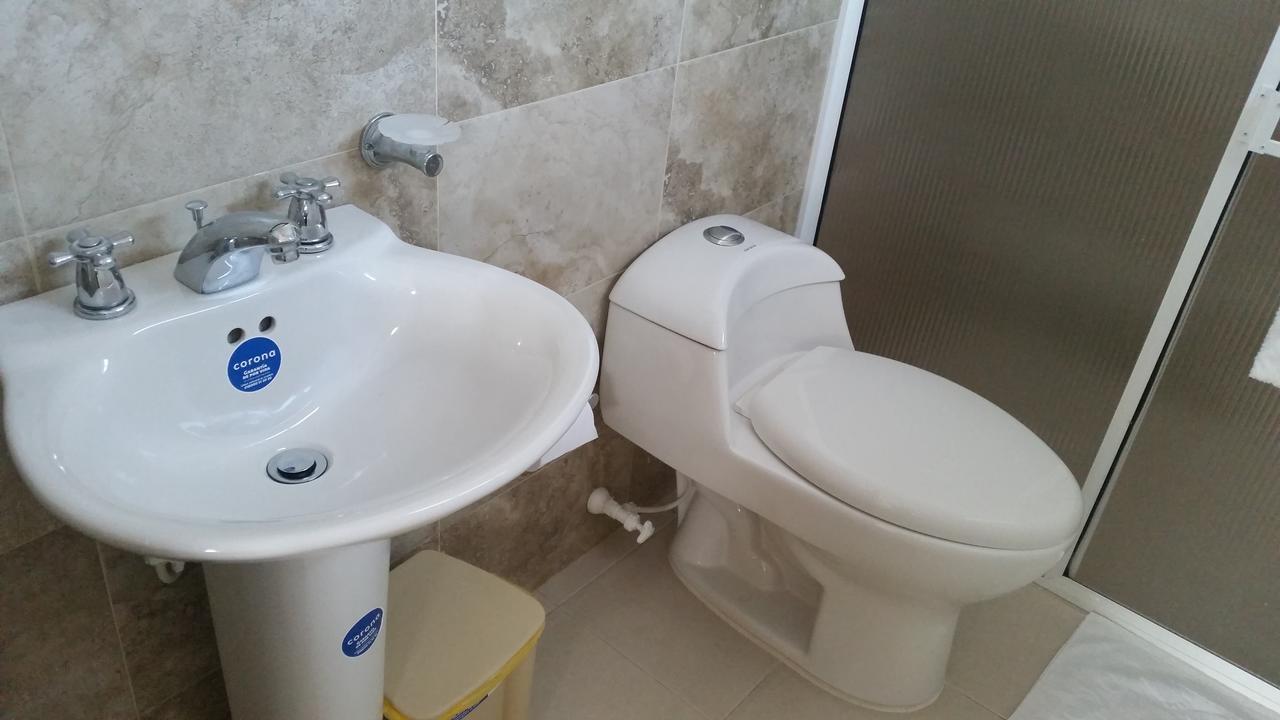 Hostal Marlyn San Andrés Zewnętrze zdjęcie